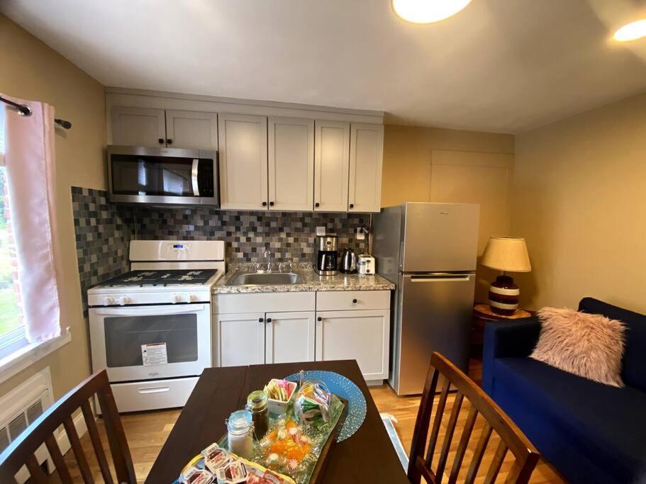 Cozy Boston Getaway Apartment! Free Parking 外观 照片